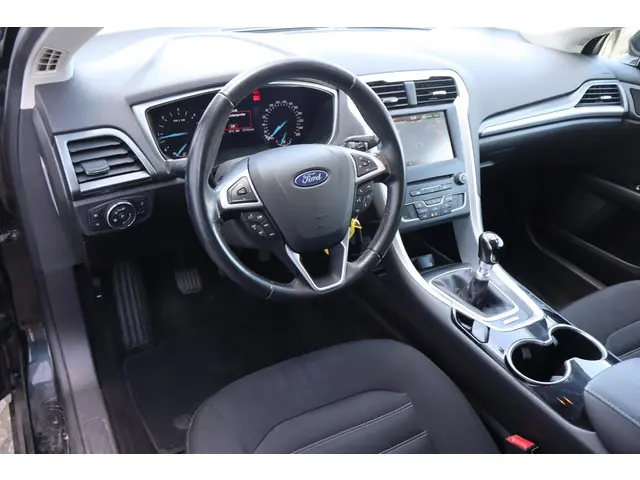 Ford Mondeo Wagon 2.0 TDCi Titanium 2015 Diesel 6
