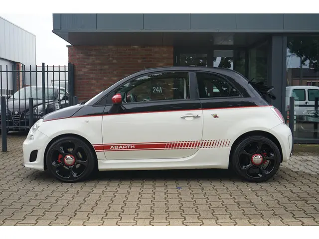 Abarth 500C 1.4 T-Jet Estetico 2012 Benzine 19