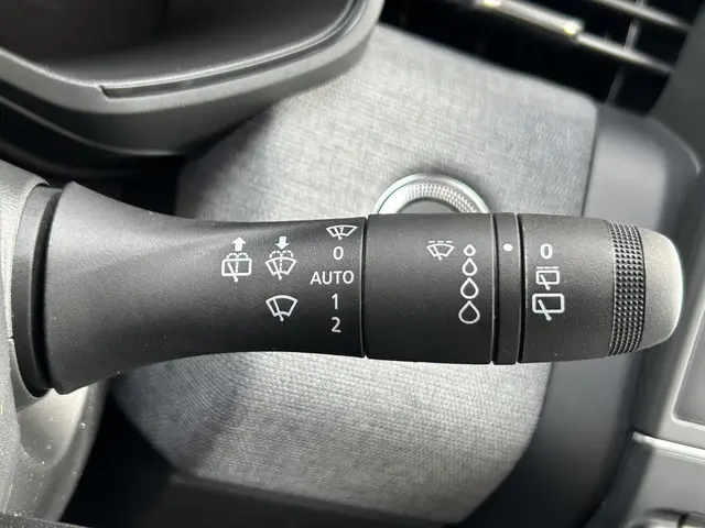 Mitsubishi Colt 1.6 HEV Intense 2025 Hybride Benzine 25