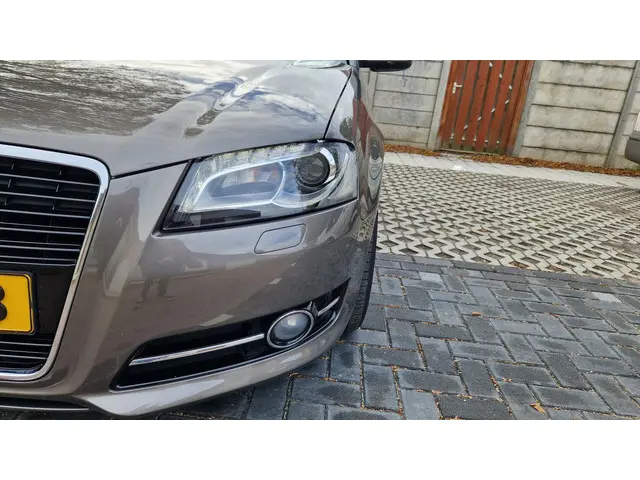Audi A3 Sportback 1.2 TFSI Attraction Advance 2012 Benzine 18