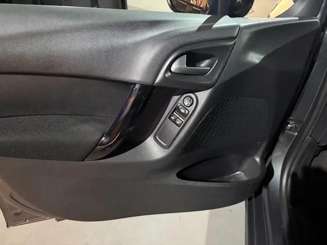 Citroën C3 |1.0 PureTech |Collection 2015 Benzine 33