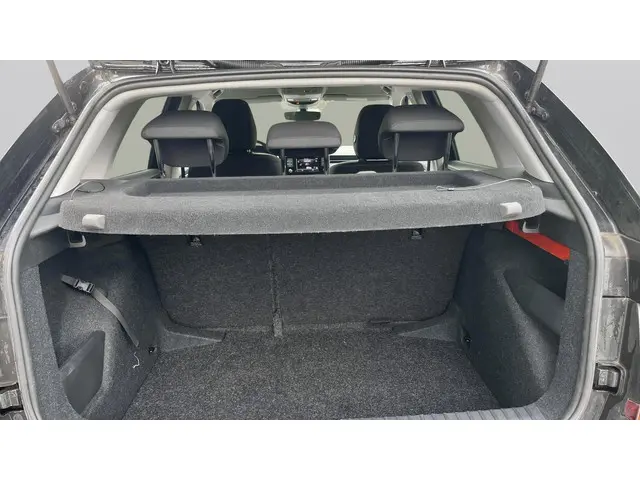 Škoda Kamiq 1.0 TSI Ambition 2023 Benzine 12