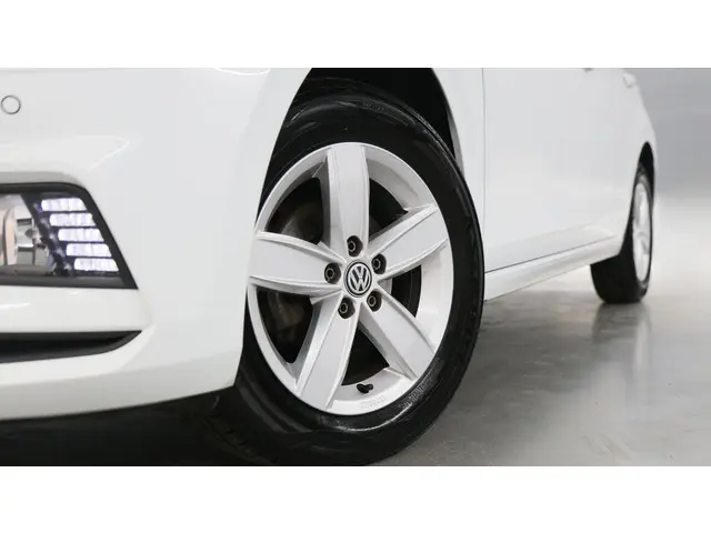 Volkswagen Polo 1.0 MPI 75pk Comfortline 2018 Benzine 12