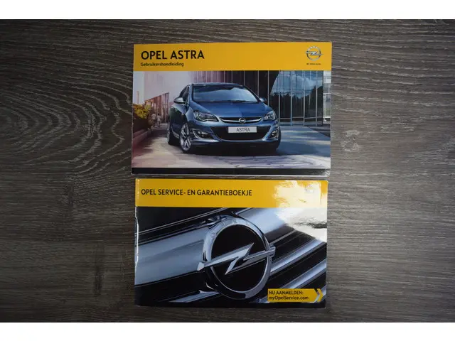 Opel Astra 1.4 Turbo Business + 2014 Benzine 27