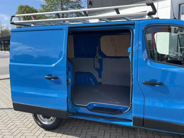 Renault Trafic 1.6 dCi 95 T27 L1H1 Comfort 2020 Diesel 11