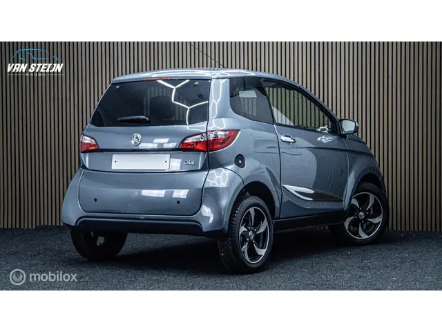 Aixam City Brommobiel Premium | 19dkm 2017 Diesel 4