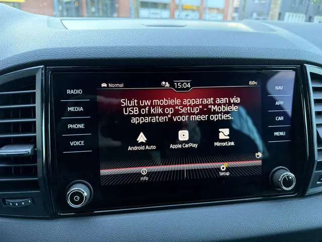 Škoda Karoq 1.5 TSI ACT Sportline Business 2020 Benzine 19