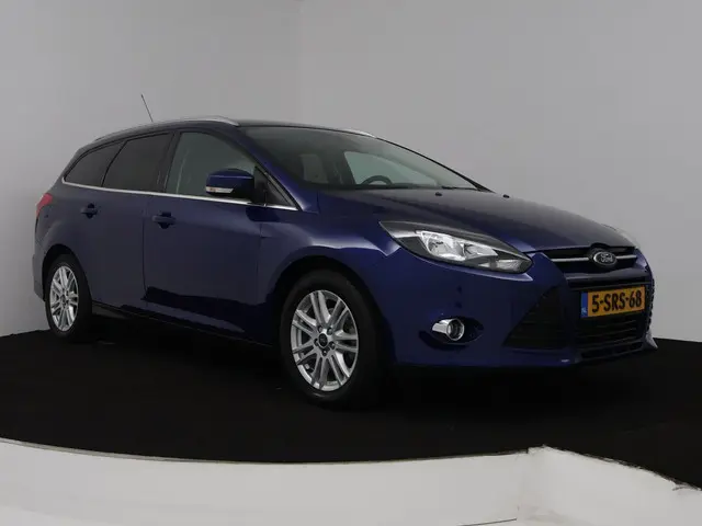 Ford Focus Wagon 1.0 EcoBoost Titanium 2014 Benzine 8
