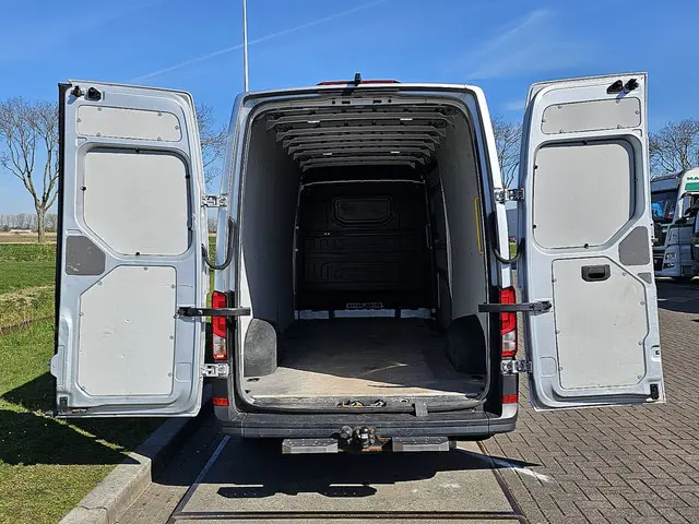 MAN TGE 3.180 2019 Diesel 11
