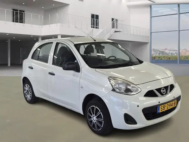 Nissan Micra 2