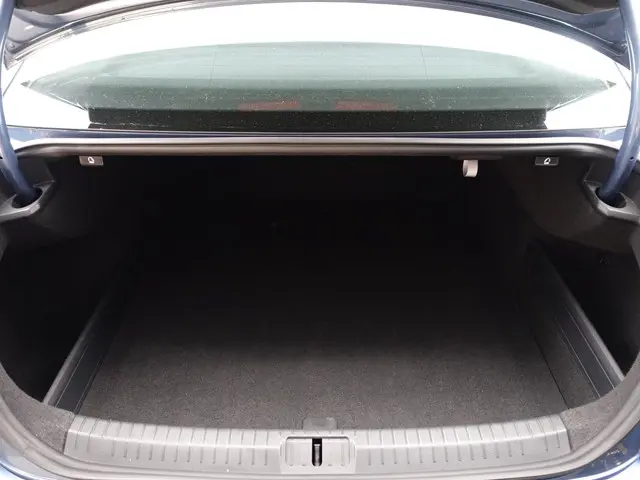 Volkswagen Passat 1.4 TSI Highline Aut- 2015 Benzine 31