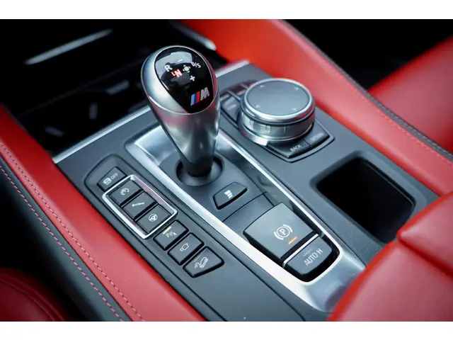 BMW X5 M 2018 Benzine 33