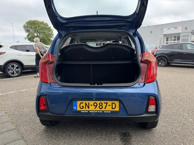 Kia Picanto 1.0 CVVT ComfortLine 2015 Benzine 6