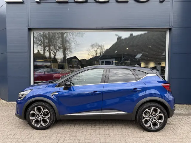 Renault Captur 1.3 TCe 140 PK Intens 2022 Benzine 31