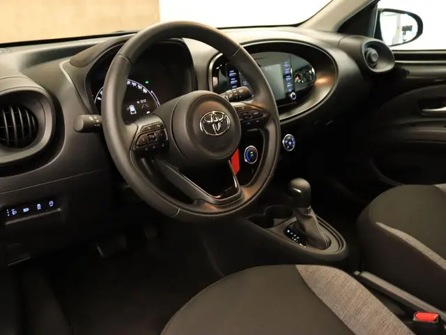 Toyota Aygo X 1.0 VVT-i S-CVT Play 2023 Benzine 3