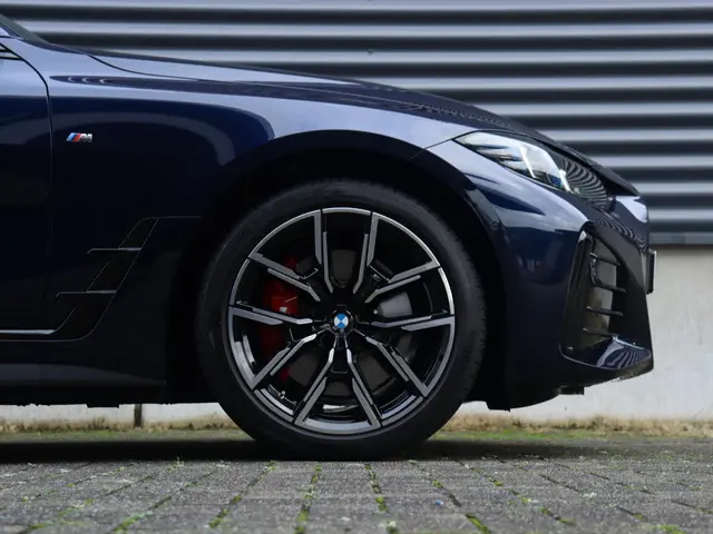 BMW i4 eDrive40 2025 Elektrisch 6