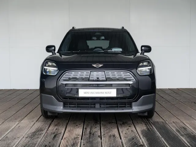 MINI Countryman E 2025 Elektrisch 3