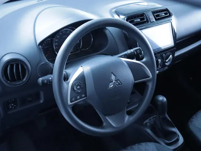 Mitsubishi Space Star 1.2 Connect+ 2024 Benzine 16