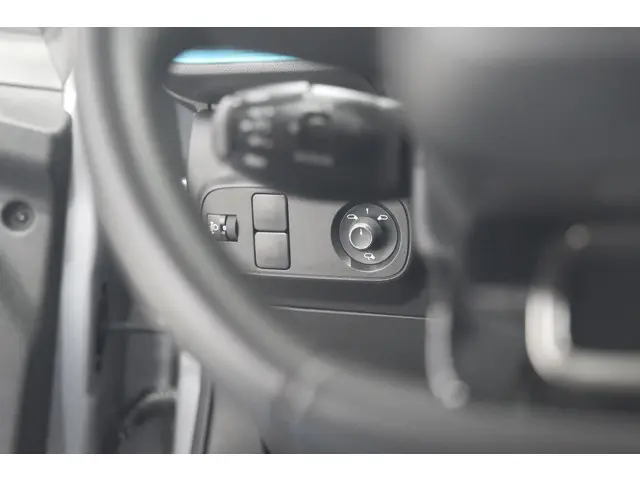 Citroën C3 PureTech 110 EAT6 Shine 2022 Benzine 36