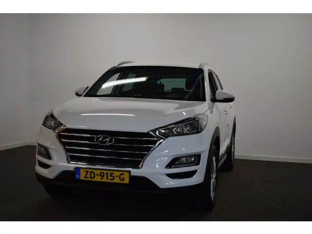Hyundai Tucson 1.6 GDI Comfort/ 49000km/ 2019 Benzine 14
