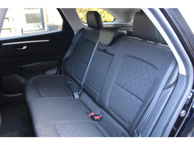 Renault Talisman Estate 1.3 TCe Limited 2019 Benzine 9