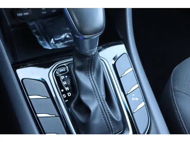 Hyundai IONIQ 1.6 GDi Comfort 2017 Hybride Benzine 30