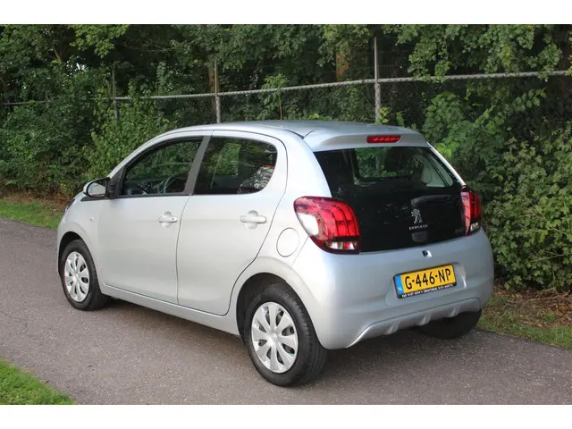 Peugeot 108 3