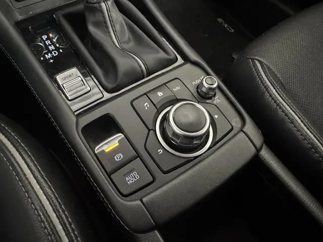 Mazda CX-3 2.0 SkyActiv-G 120 GT-M 2018 Benzine 28