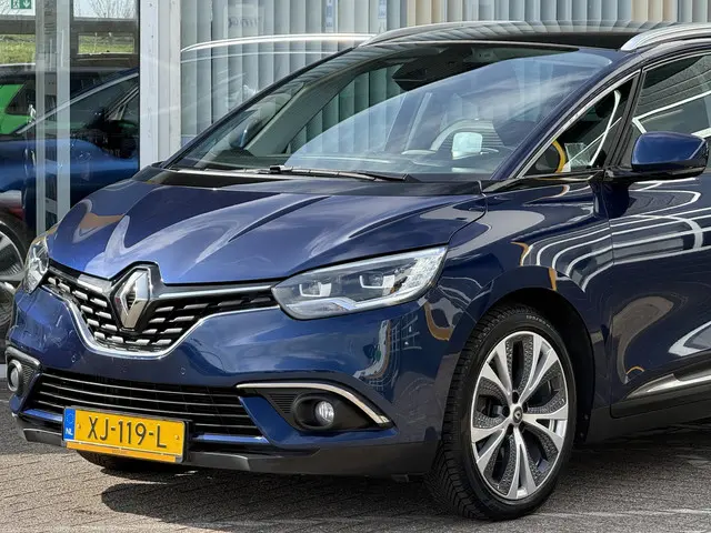 Renault Grand Scénic 1.3 TCe Intens 7p. 2018 Benzine 18