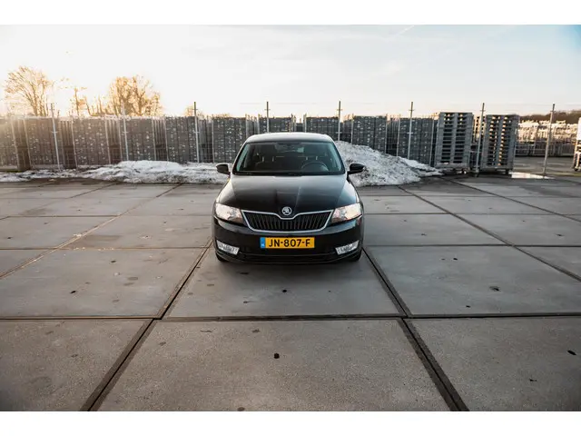 Škoda Rapid Spaceback 1.2 TSI JOY Plus 2016 Benzine 4