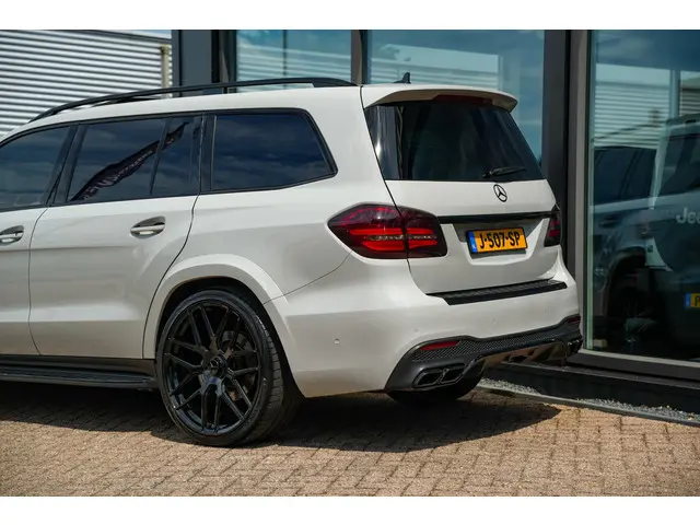 Mercedes-Benz GLS AMG 63 4MATIC 2016 Benzine 38