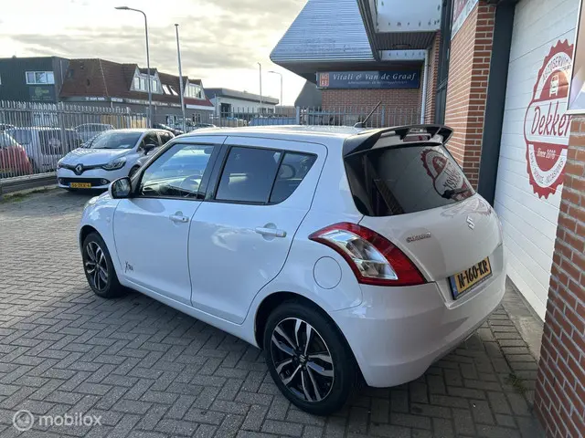 Suzuki Swift 1.2 Business Edition EASSS 2016 Benzine 3