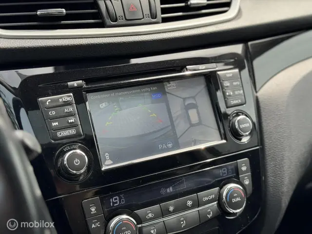 Nissan QASHQAI 1.2 Tekna 2015 Benzine 12