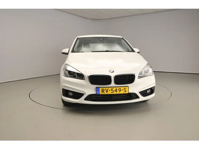 BMW 2 Serie Active Tourer 216i 2018 Benzine 6
