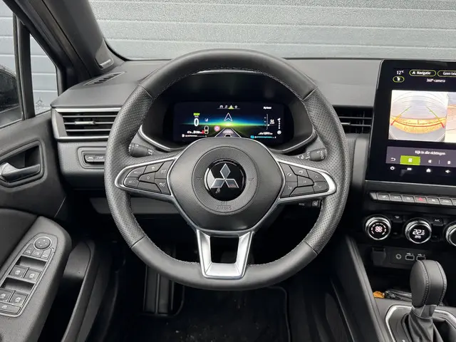 Mitsubishi Colt 1.6 HEV INSTYLE 2024 Hybride Benzine 6