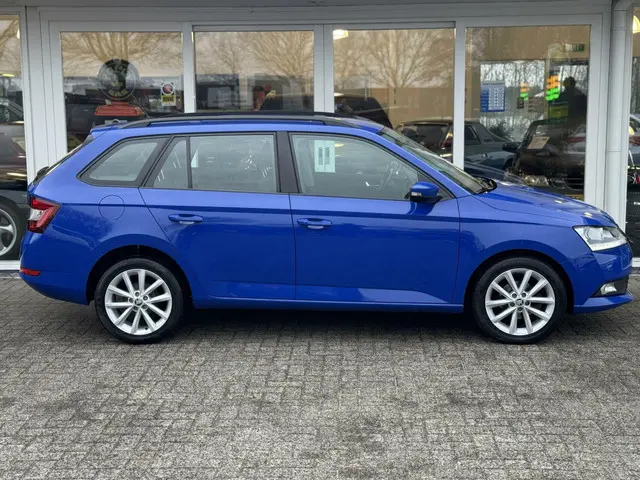 Škoda Fabia Combi 1.0 TSI Sport Business 2020 Benzine 4