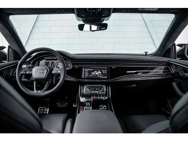 Audi RSQ8 ABT Signature Edition 2022 Benzine 29