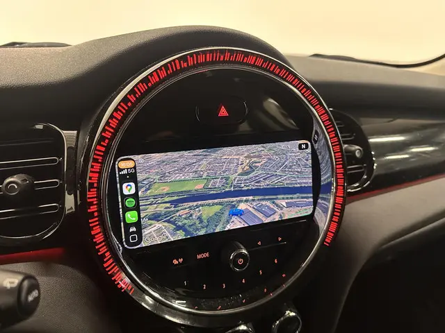 MINI Electric Mini Yours 33 kWh 136 pk 2022 Elektrisch 26