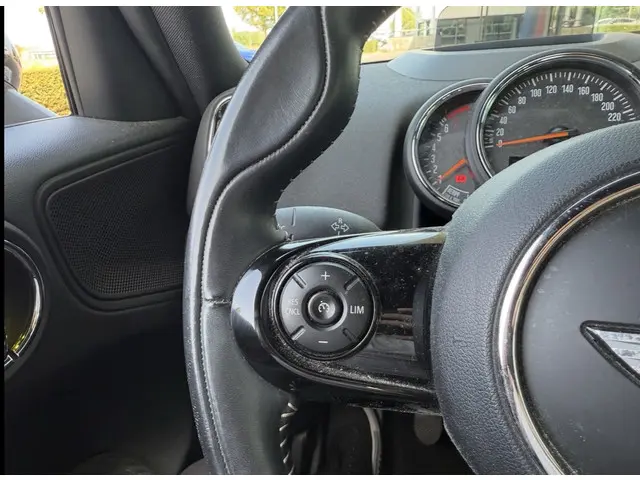 MINI Countryman Cooper Chili 2018 Benzine 27