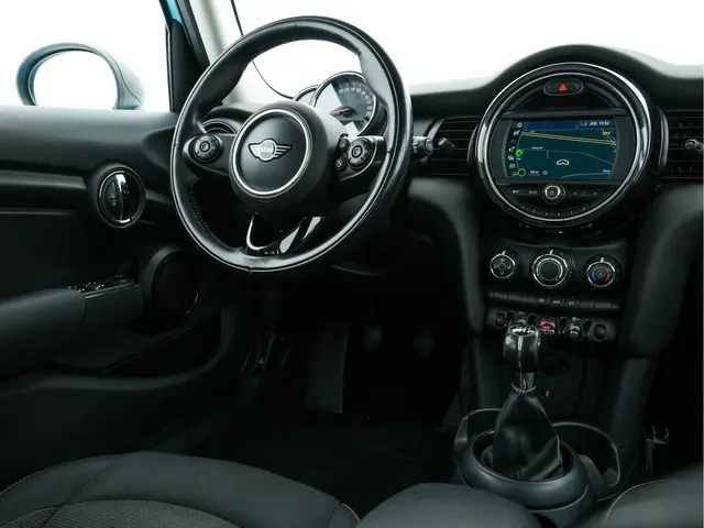 MINI One Mini 1.5 D Business-Pack 2018 Diesel 7