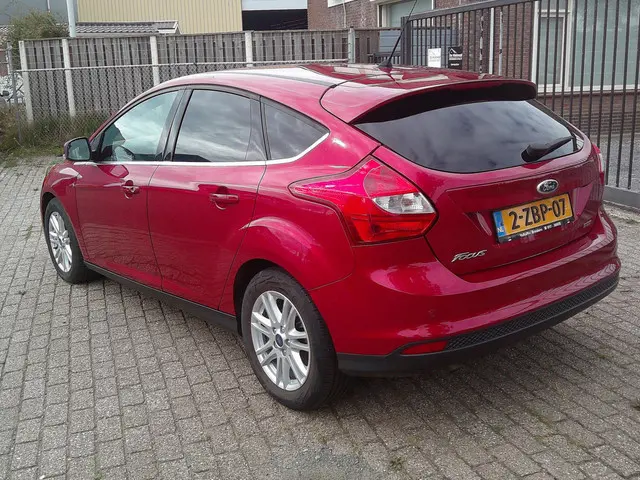 Ford Focus 1.0 EcoBoost Edition Plus 2014 Benzine 4
