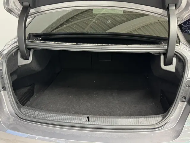 Renault Talisman 1.8 TCe Initiale Paris 2020 Benzine 8