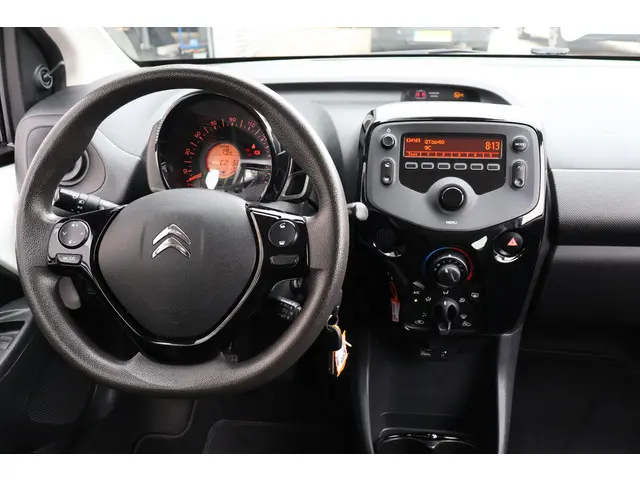 Citroën C1 1.0 VTi Feel 2021 Benzine 19