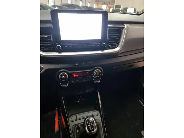 Kia Stonic 1.0 T-GDi MHEV DynamicPlusLine 2022 Benzine 19