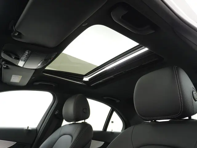 Mercedes-Benz C-Klasse 180 AMG line 2019 Benzine 13