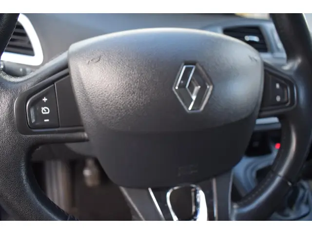 Renault Scénic 1.2 TCe Expression Trekhaak 2013 Benzine 23