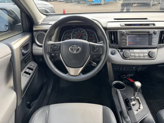 Toyota RAV4 2.5 Limited 4WD Automaat 2013 Benzine 20