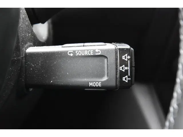 Renault Captur 1.0 TCe 90 Zen -Rijklaar! 2022 Benzine 11