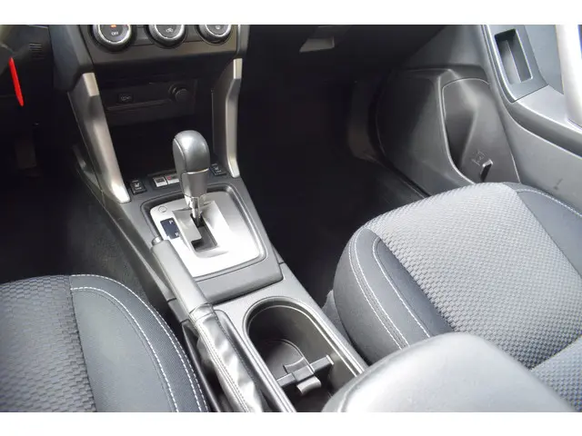 Subaru Forester 2.0 Luxury 2014 Benzine 20