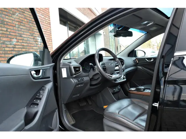 Hyundai IONIQ Premium EV 2018 Elektrisch 5